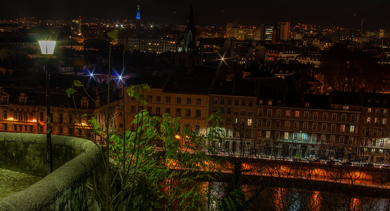 Rafał Toborek, Naturofonia: Grenoble, gitara w centrum miasta